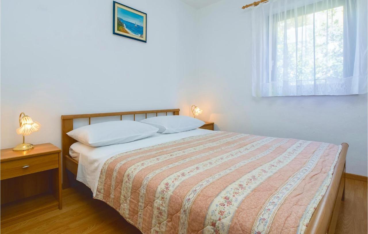 Cozy Apartment In Lokva Rogoznica With Wifi Dış mekan fotoğraf